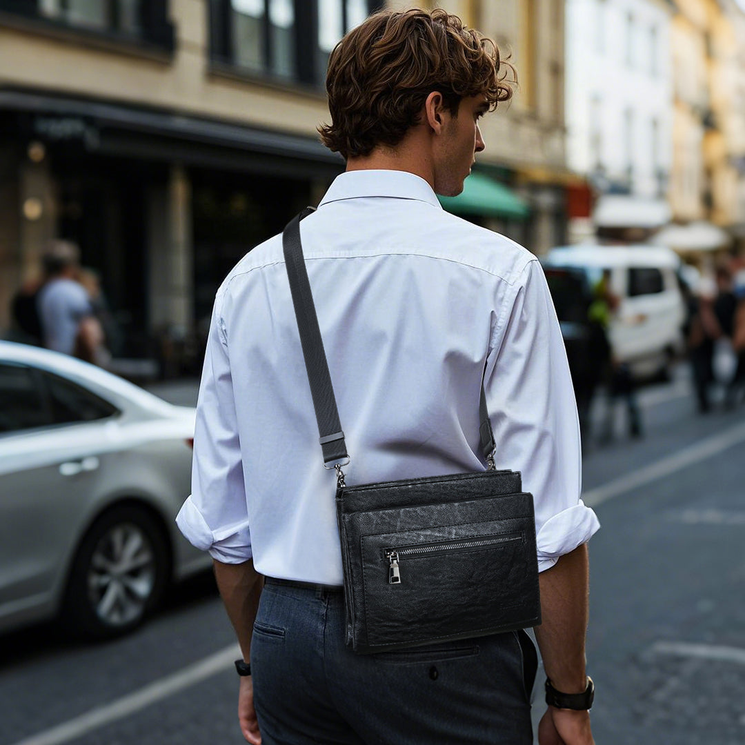 Tas Genggam Pouch Kulit - BYNCK 30660