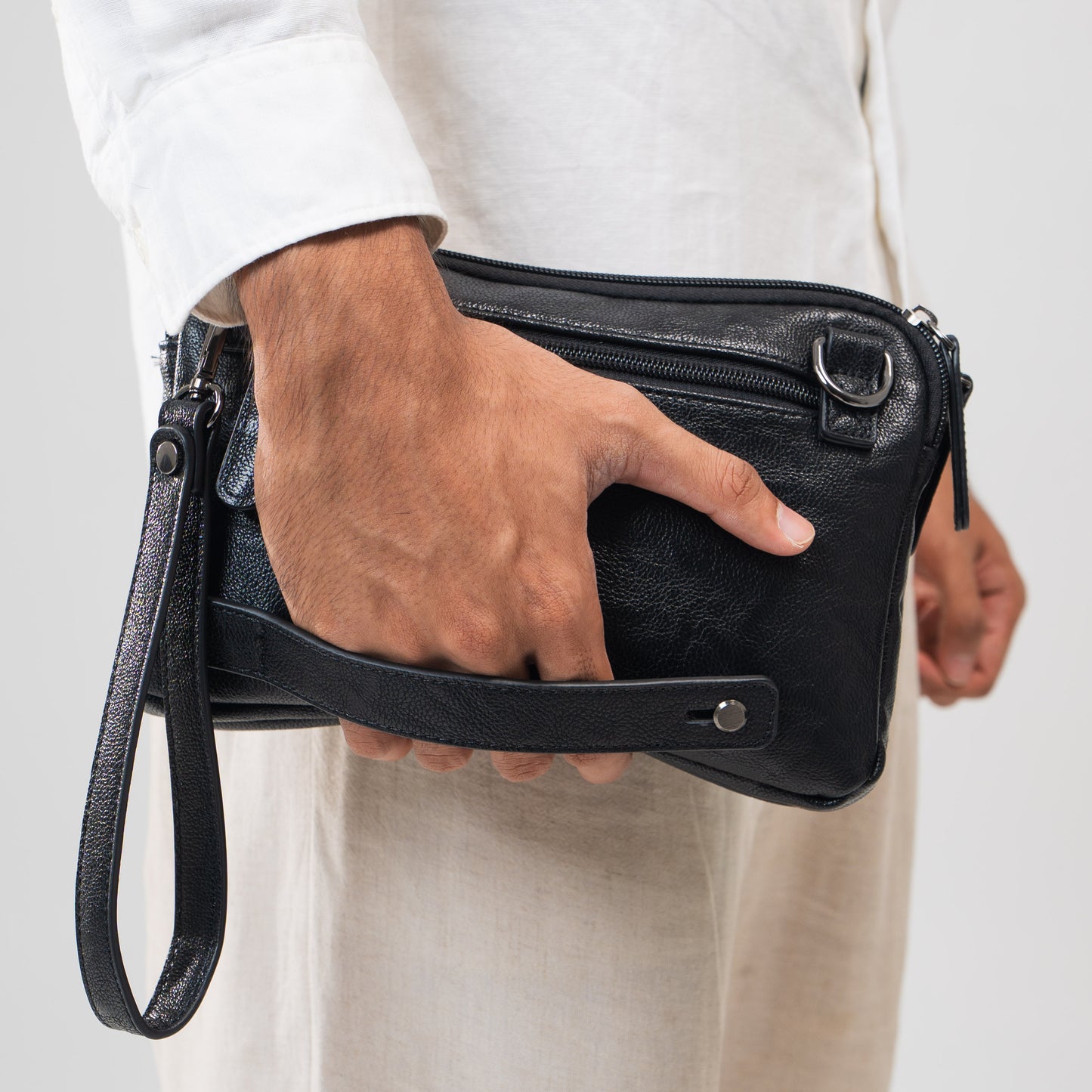 Tas Genggam Pouch Kulit - BYNCK 510