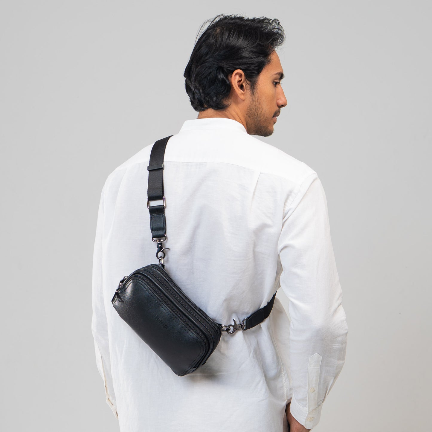 Tas Genggam Pouch Kulit - BYNCK 30395