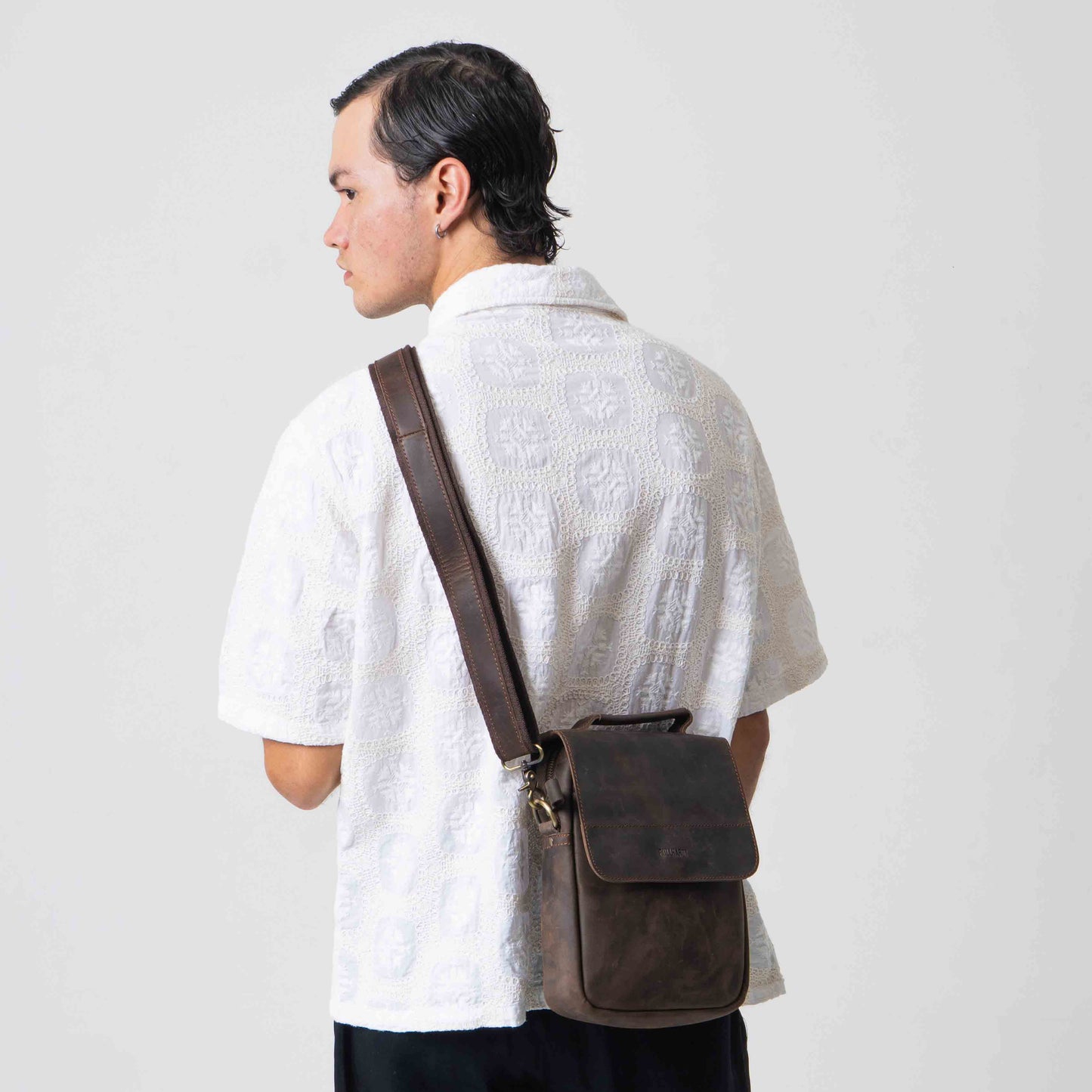 Tas Selempang Kulit - FKSPH 2001203B CF