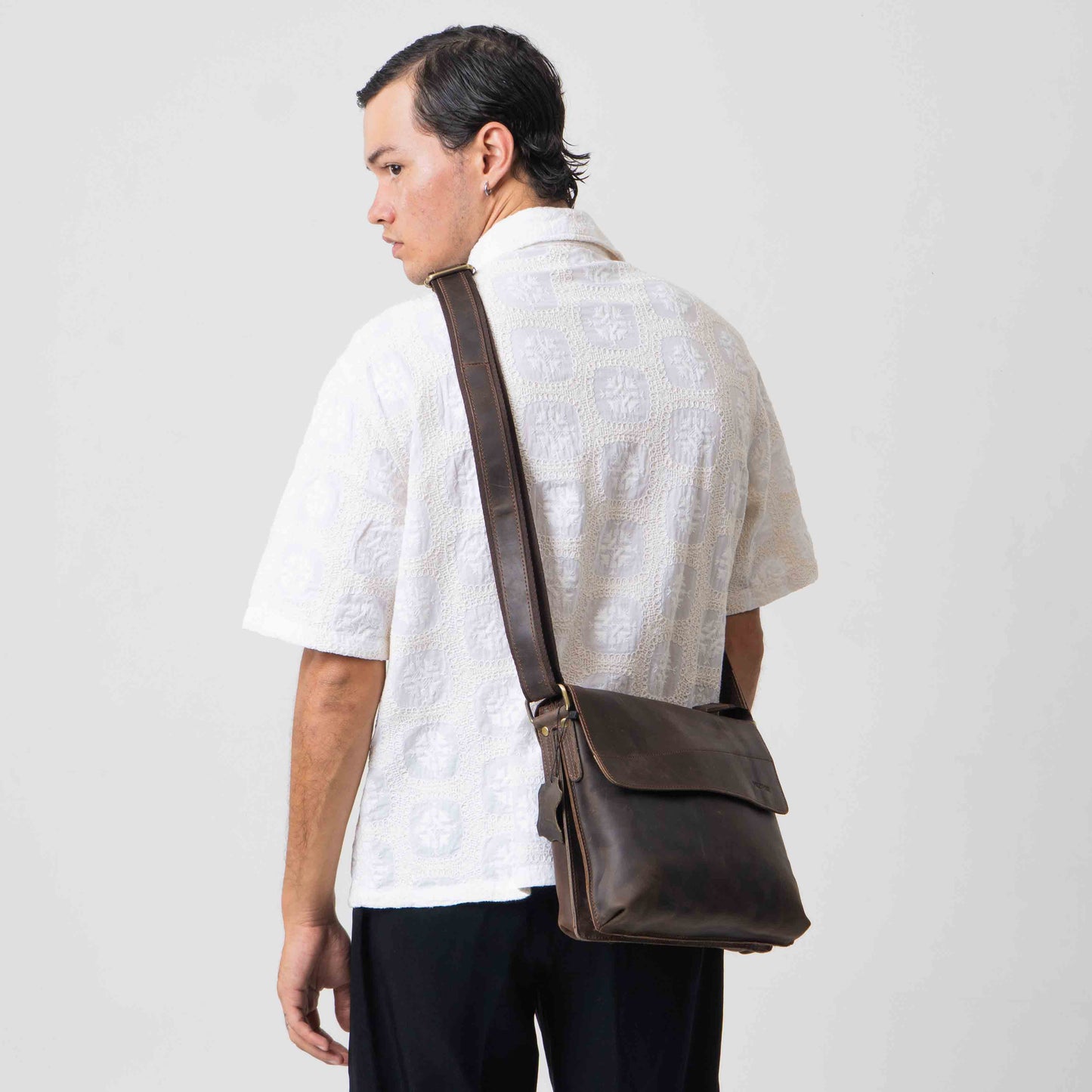 Tas Selempang Kulit - FKSPH 241015 CF