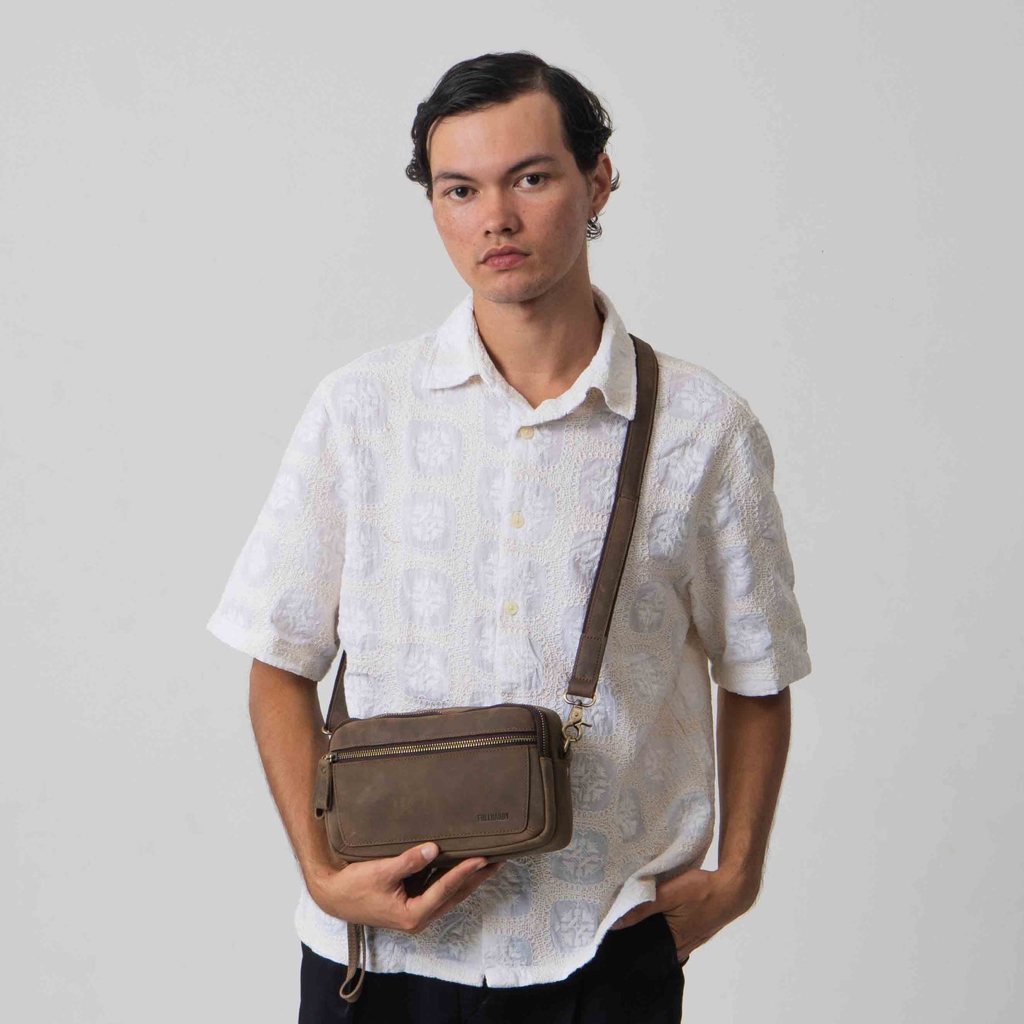 Tas Genggam Pouch Kulit - FKCKH 220604