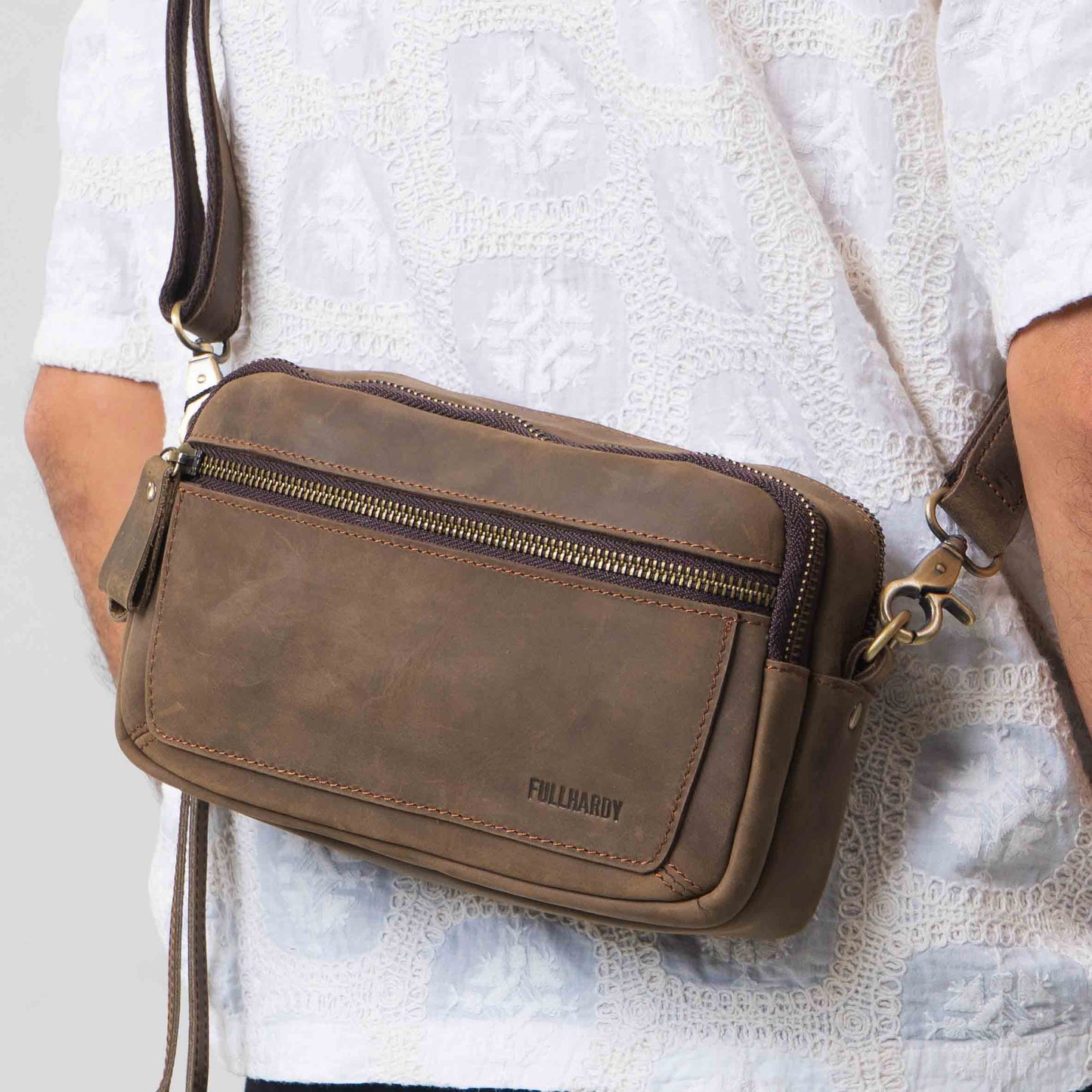 Tas Genggam Pouch Kulit - FKCKH 220604