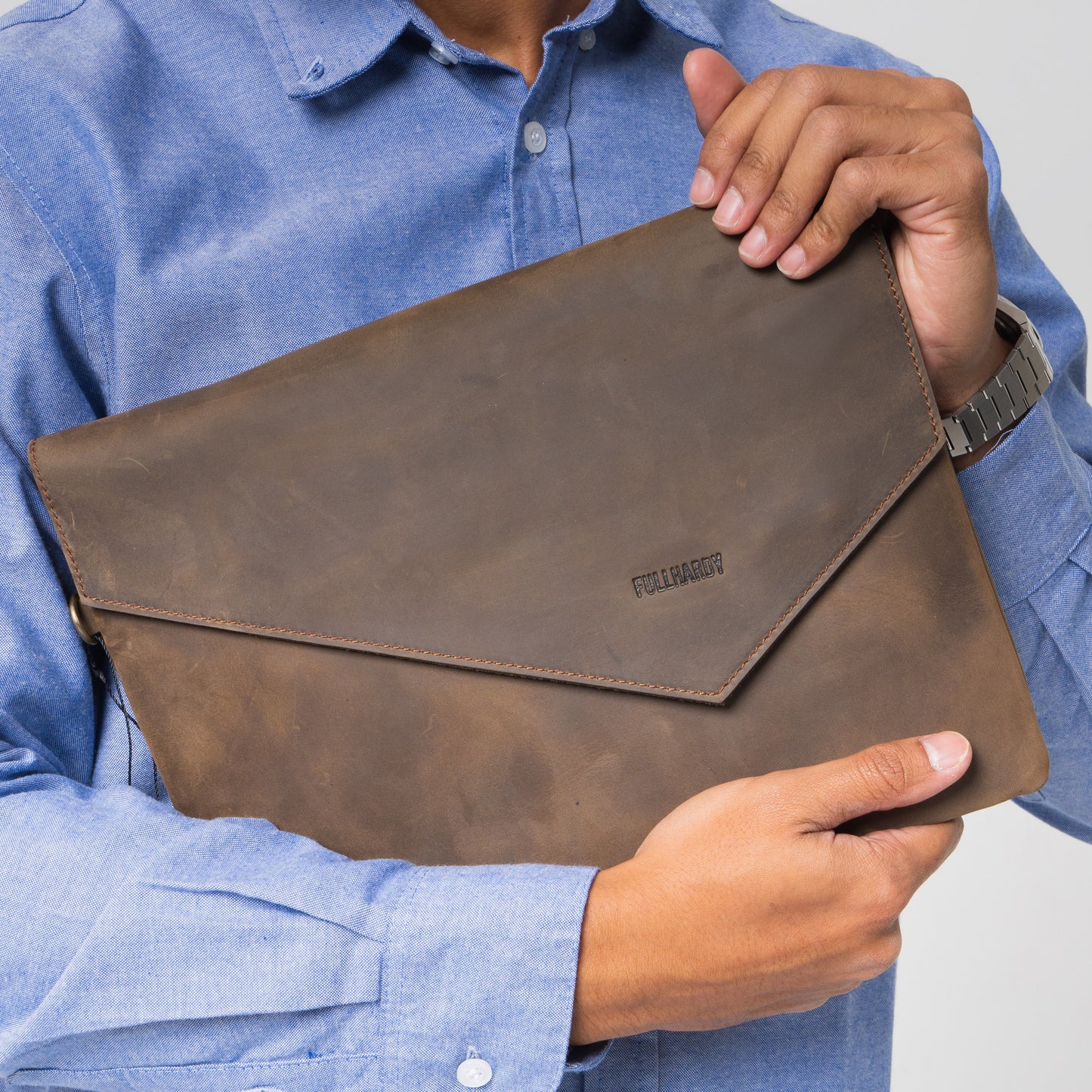 Tas Genggam Pouch Kulit - FKCK 200402