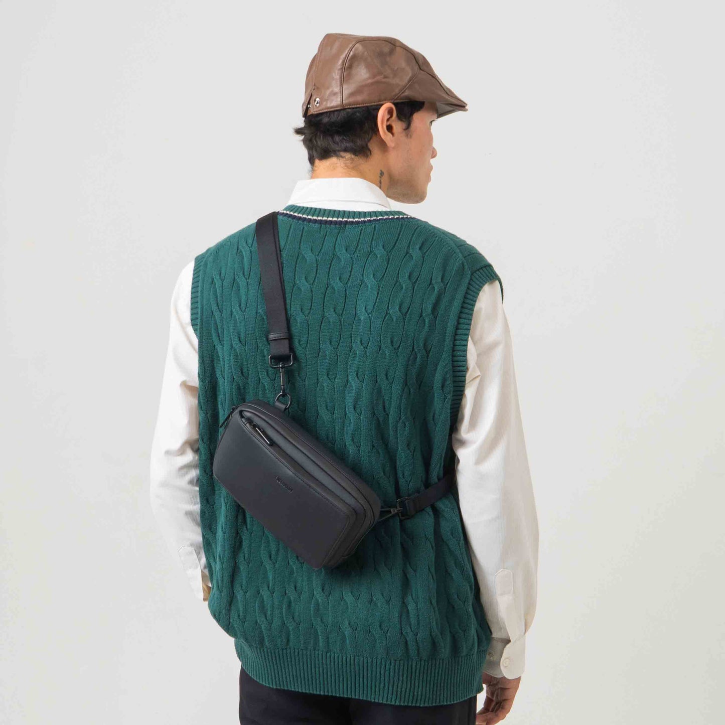 Tas Genggam Pouch Kulit - BYNCK BG0003