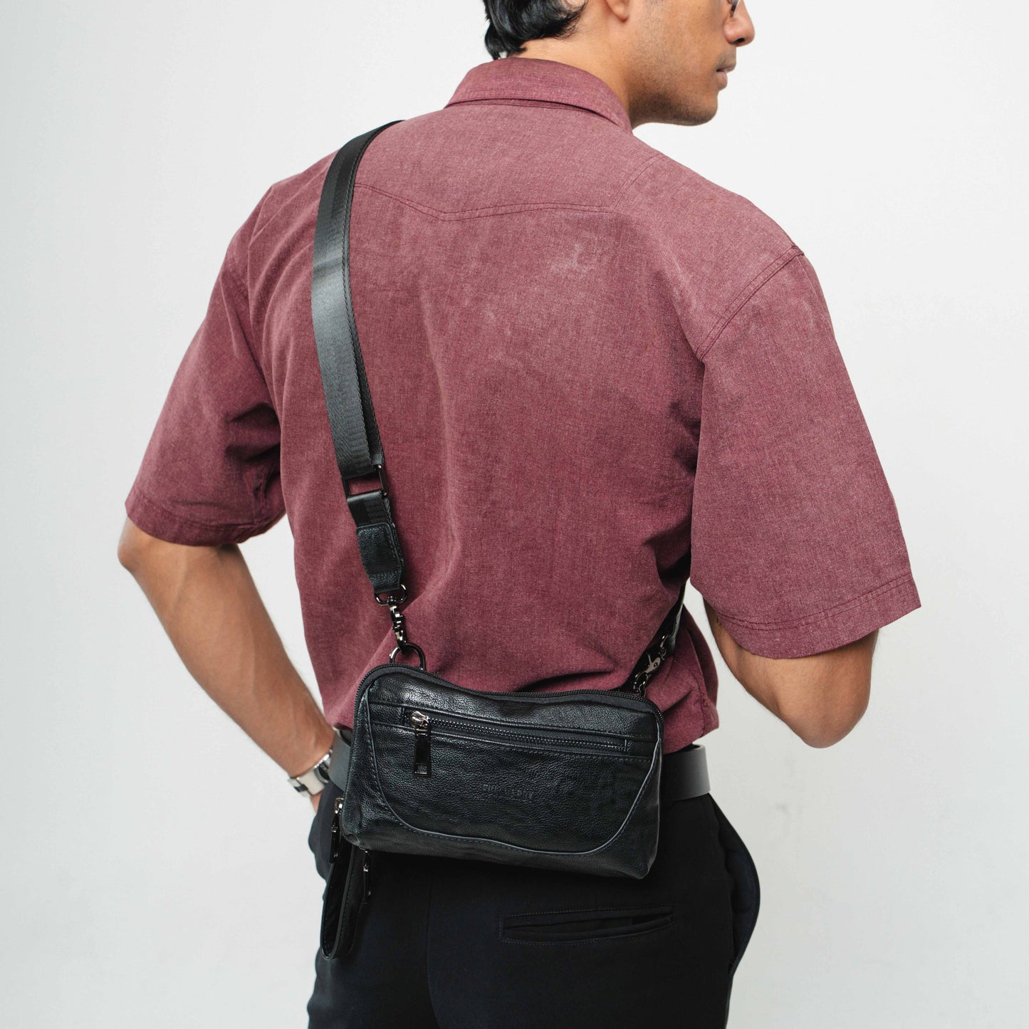 Tas Genggam Pouch Kulit - BYNCK 30529