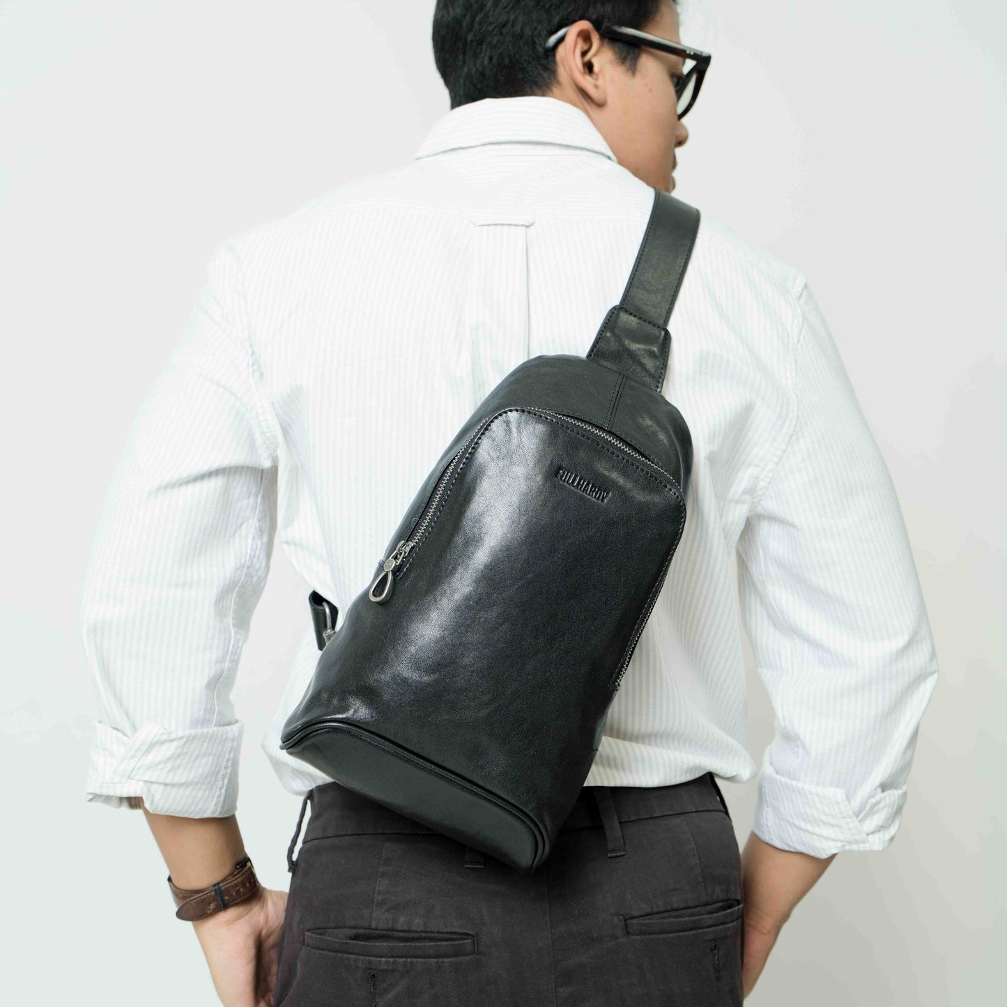 Tas Selempang - BLSK 680