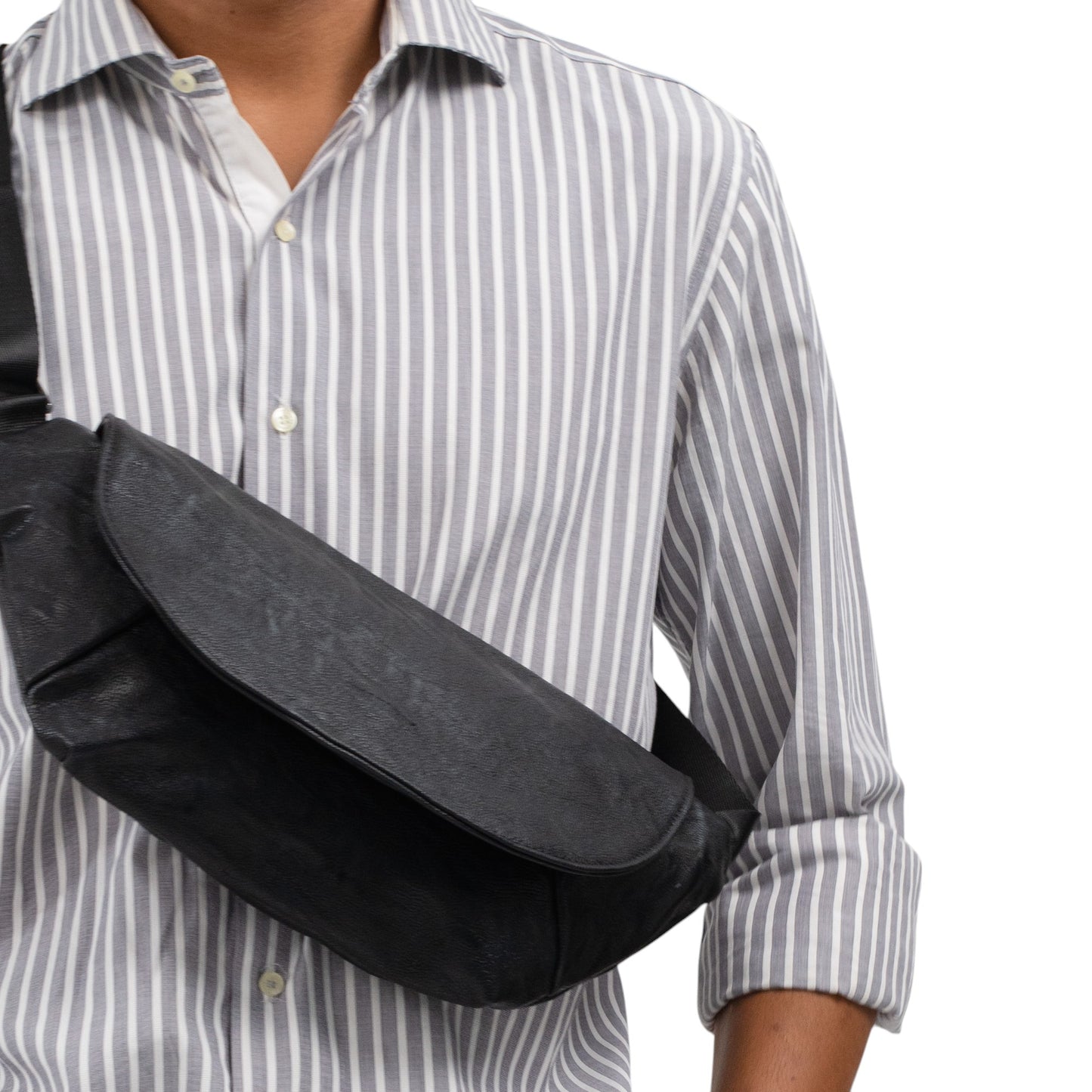 Tas Selempang Kulit - BYNSP 30581