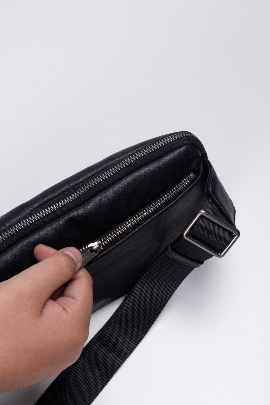 Tas Selempang Kulit - BLWBH 6-035