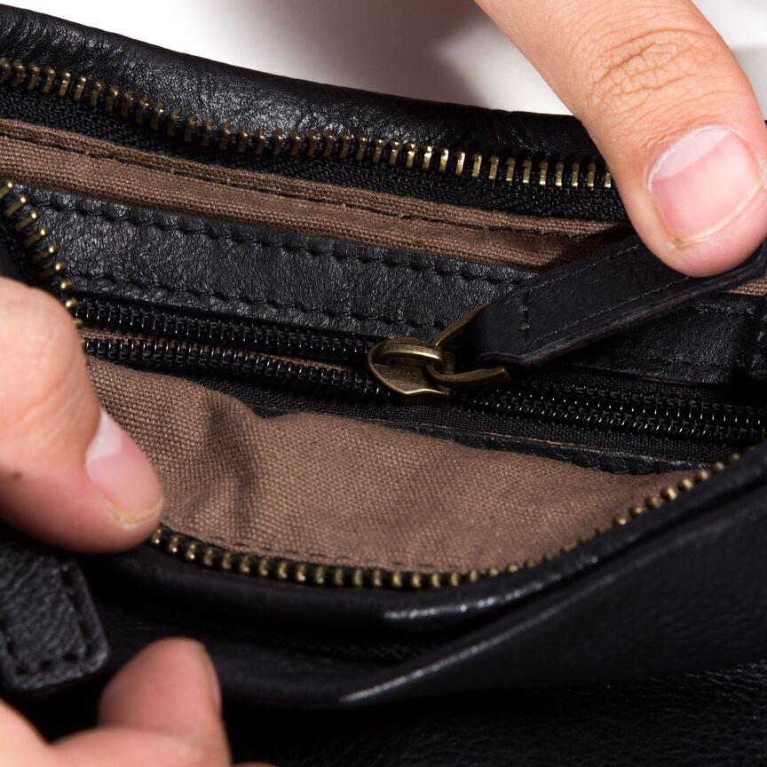 Tas Selempang Kulit - BLWB 15006