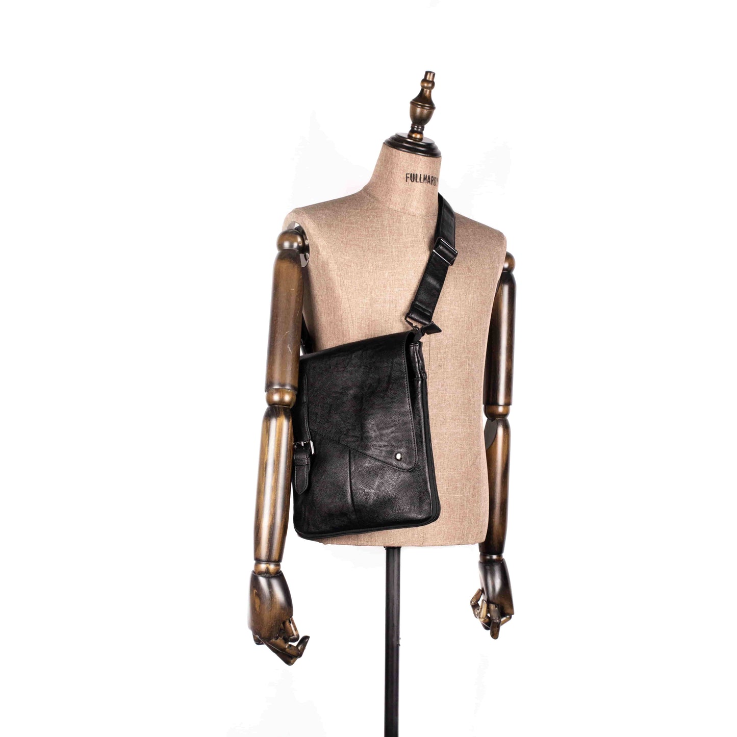 Tas Selempang Kulit - BYNSP 775