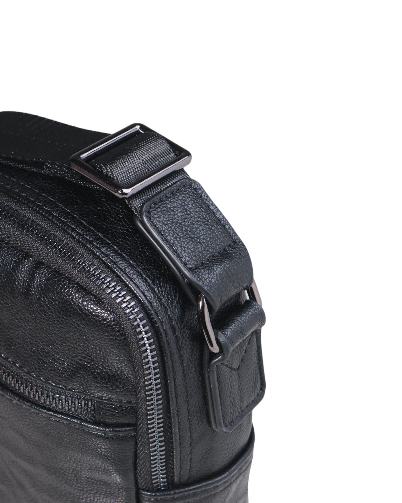 Tas Selempang Kulit - BYNSP 30571