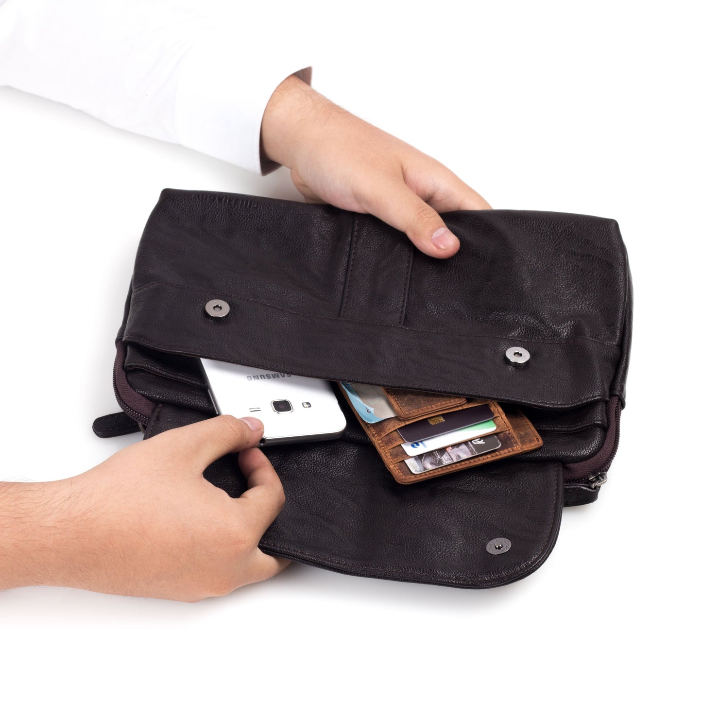 Tas Genggam Pouch Kulit - BYNCK 30003