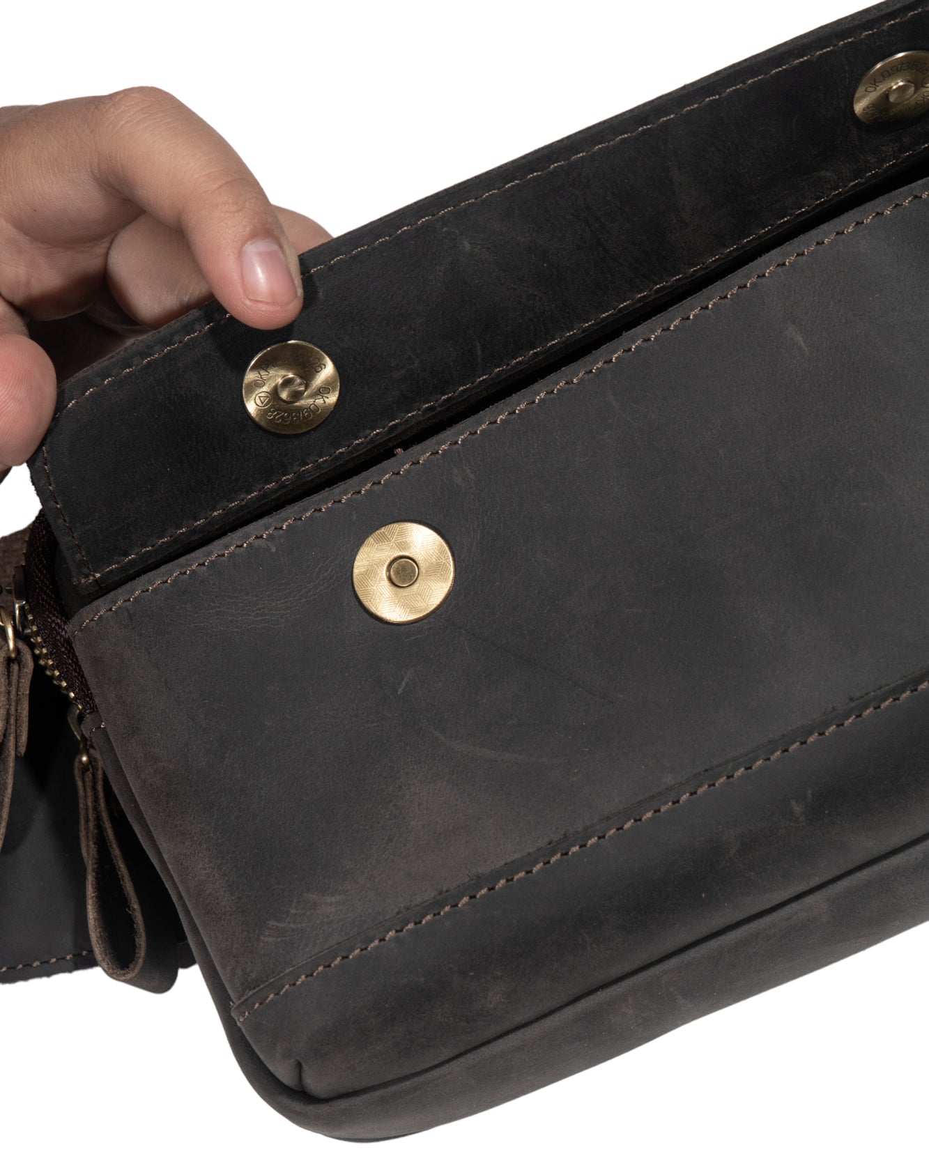 Tas Selempang Kulit - FKWBH 220505