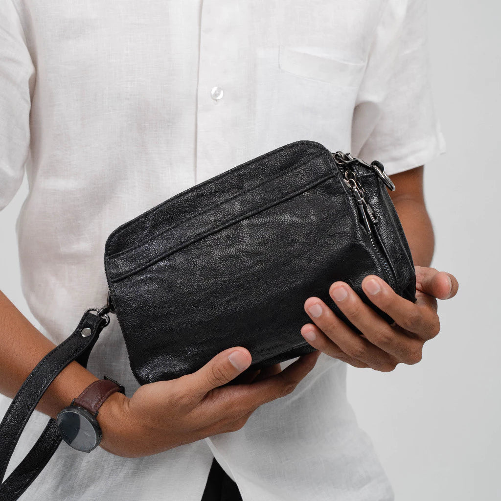 Tas Selempang Kulit - BYNSP 30631