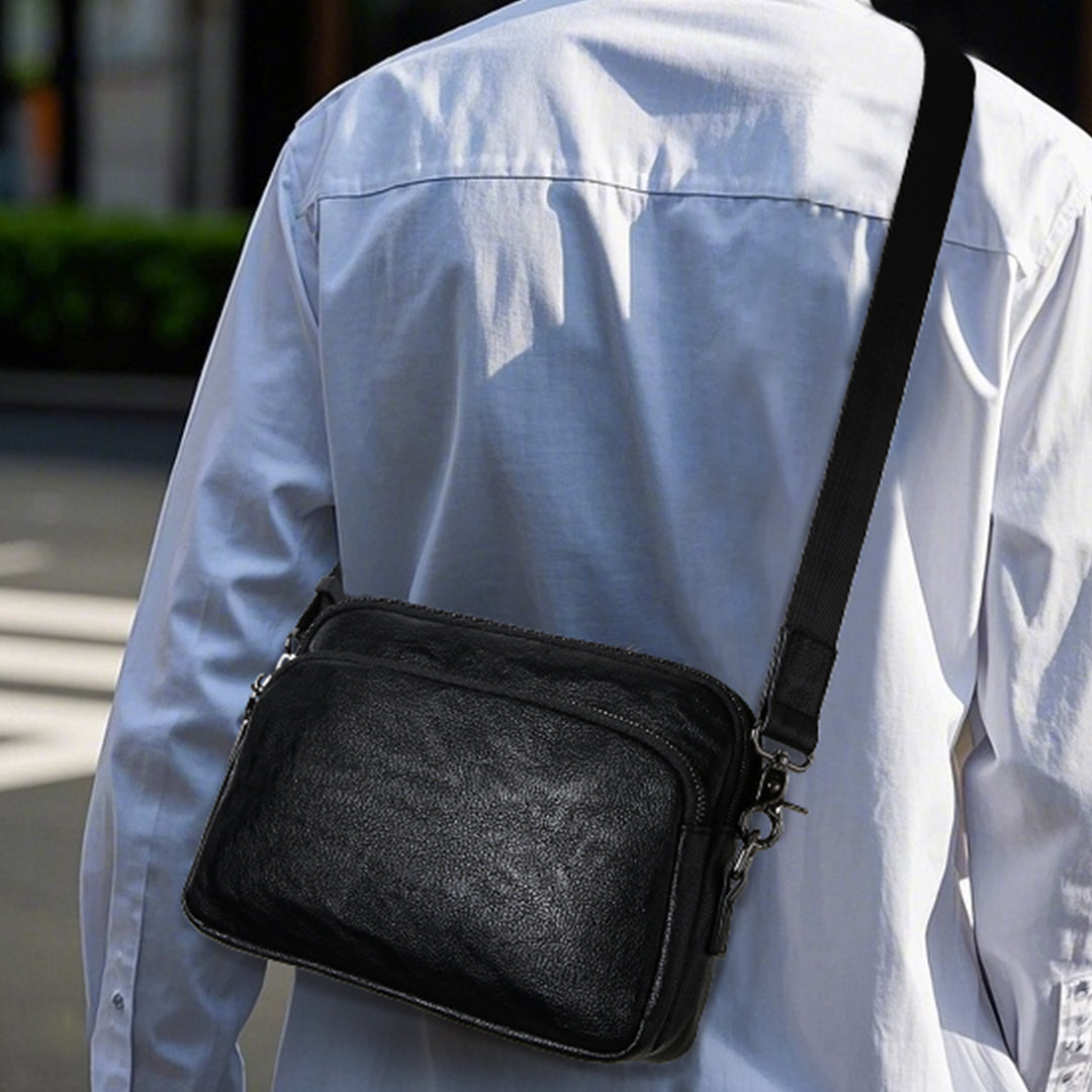 Tas Genggam Pouch Kulit - BYNCK 30658