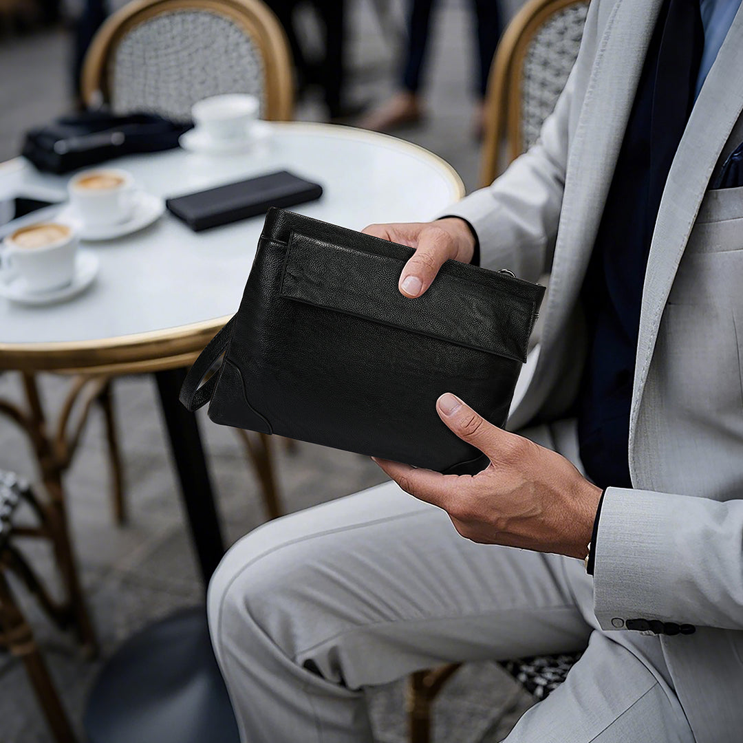 Tas Genggam Pouch Kulit - BYNCK 30659 BL