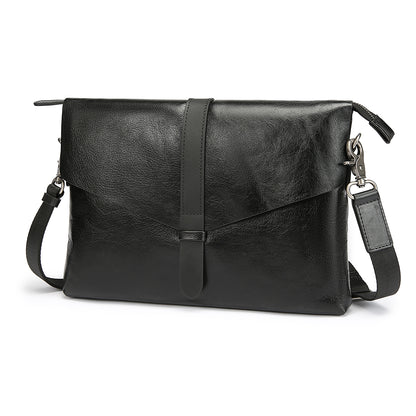 Tas Genggam Pouch Kulit - BLCK 8046 BL