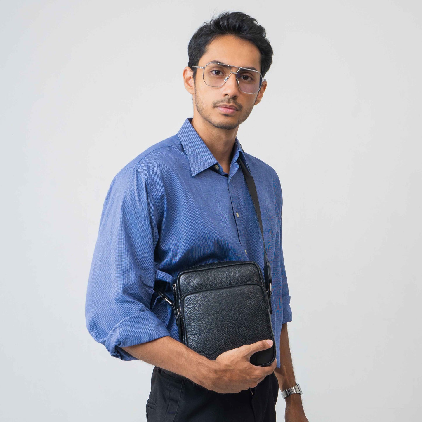 Tas Selempang Kulit - BLSP 92083-30 BL