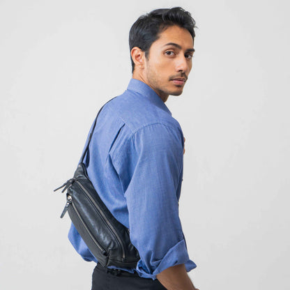 Tas Selempang Kulit - BLWB 3161 BL