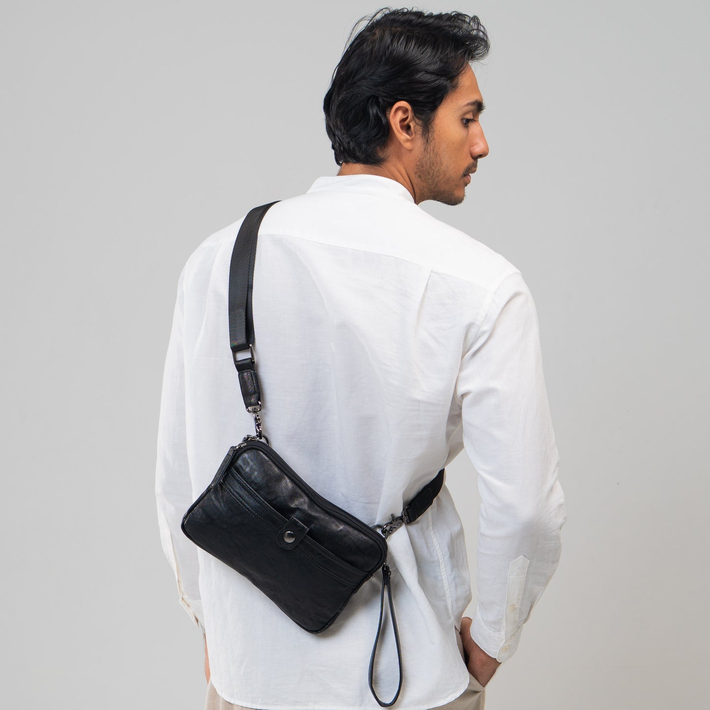 Tas Genggam Pouch Kulit - BYNCK 510