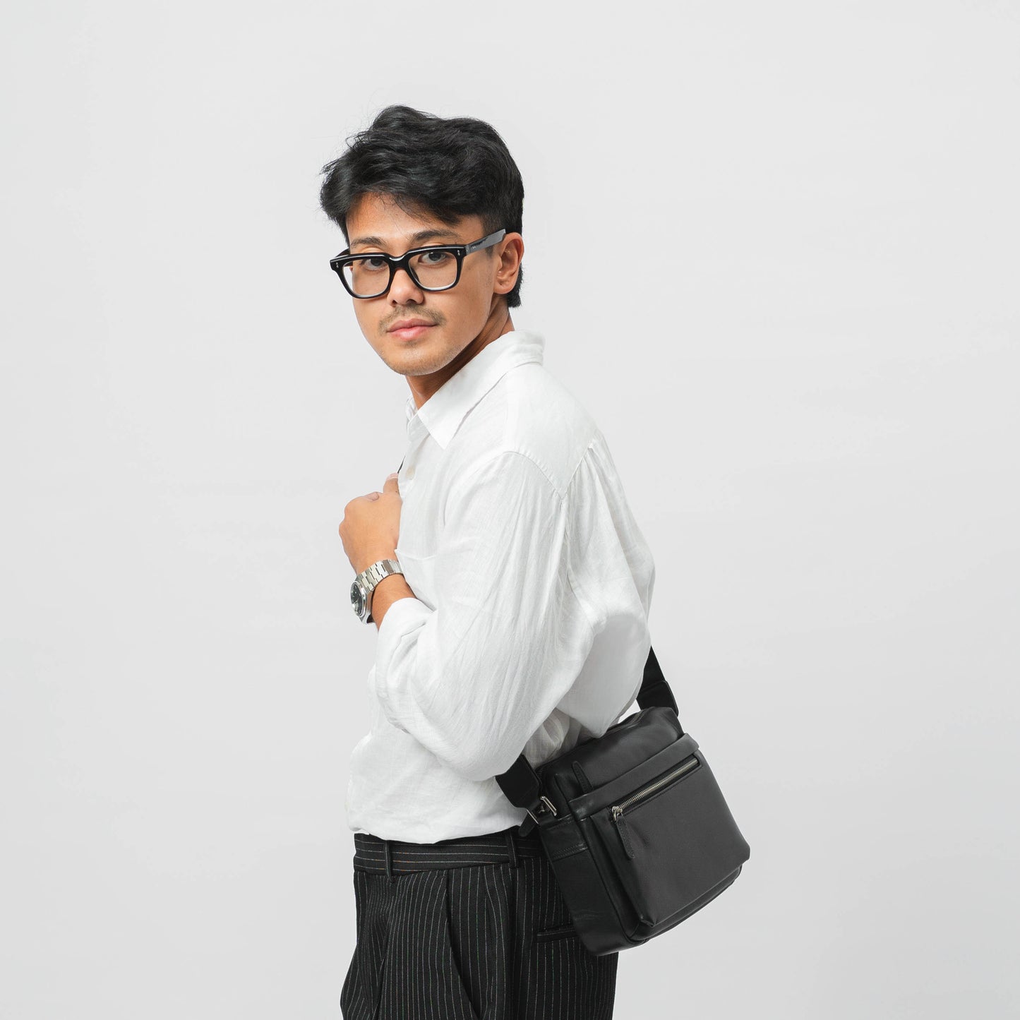 Tas Selempang Kulit - BLSPB 7824-2 BL