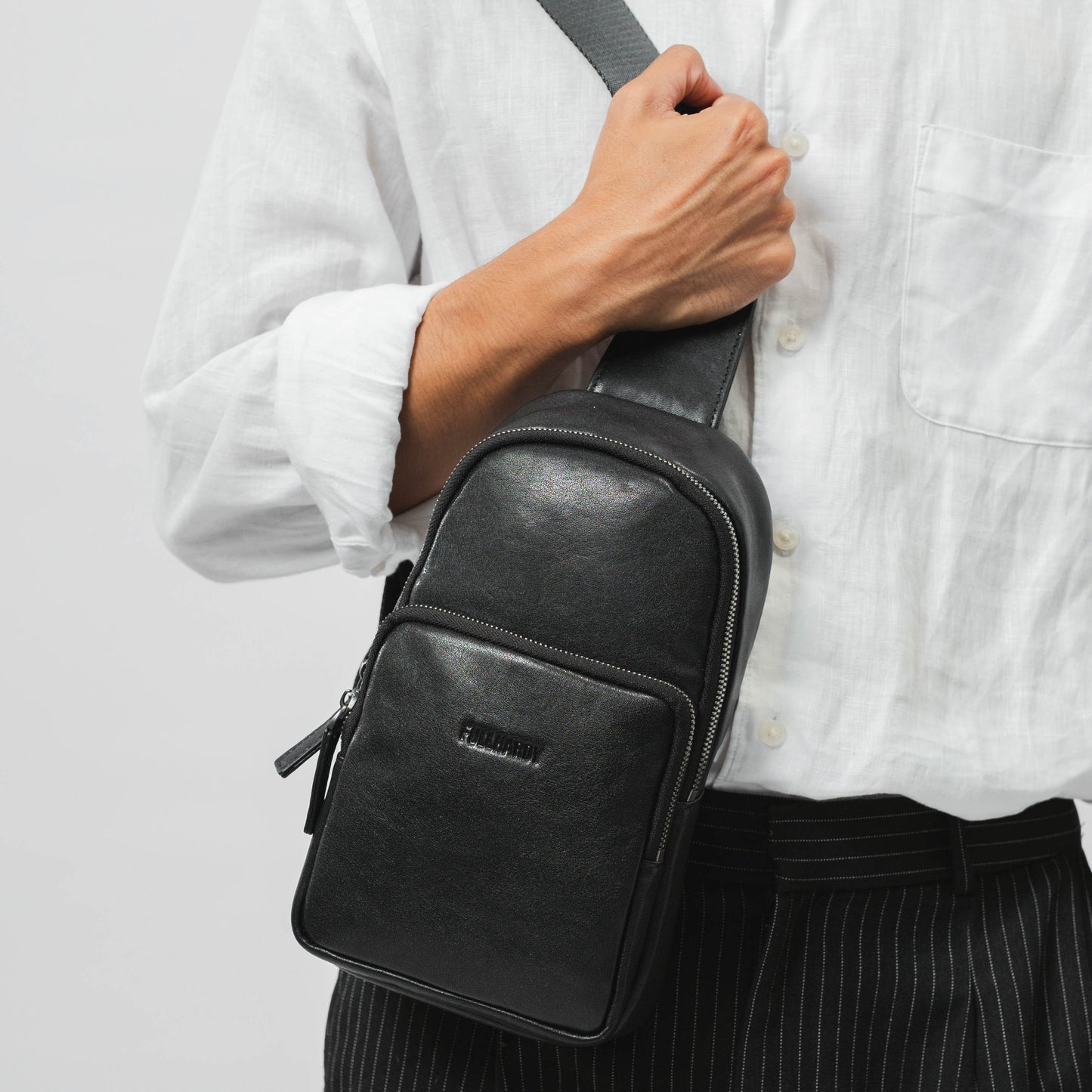 Tas Selempang Kulit - BLSK 81059 BL