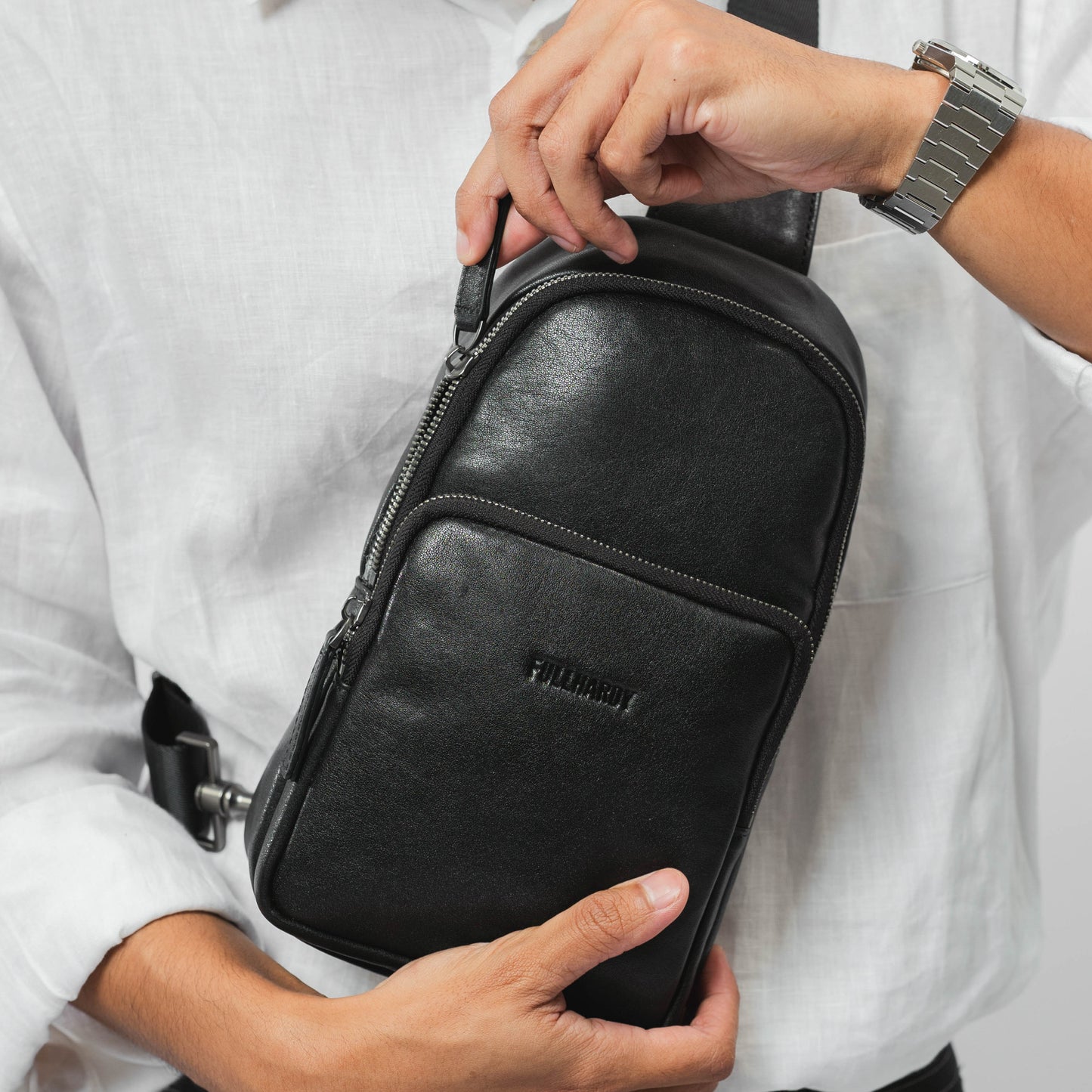 Tas Selempang Kulit - BLSK 81059 BL