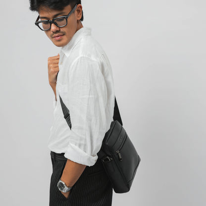 Tas Selempang Kulit - BYNSP 2451-1 BL