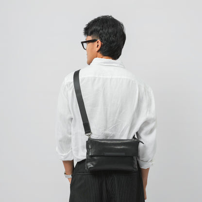 Tas Genggam Pouch Kulit - BLCK 8531 BL