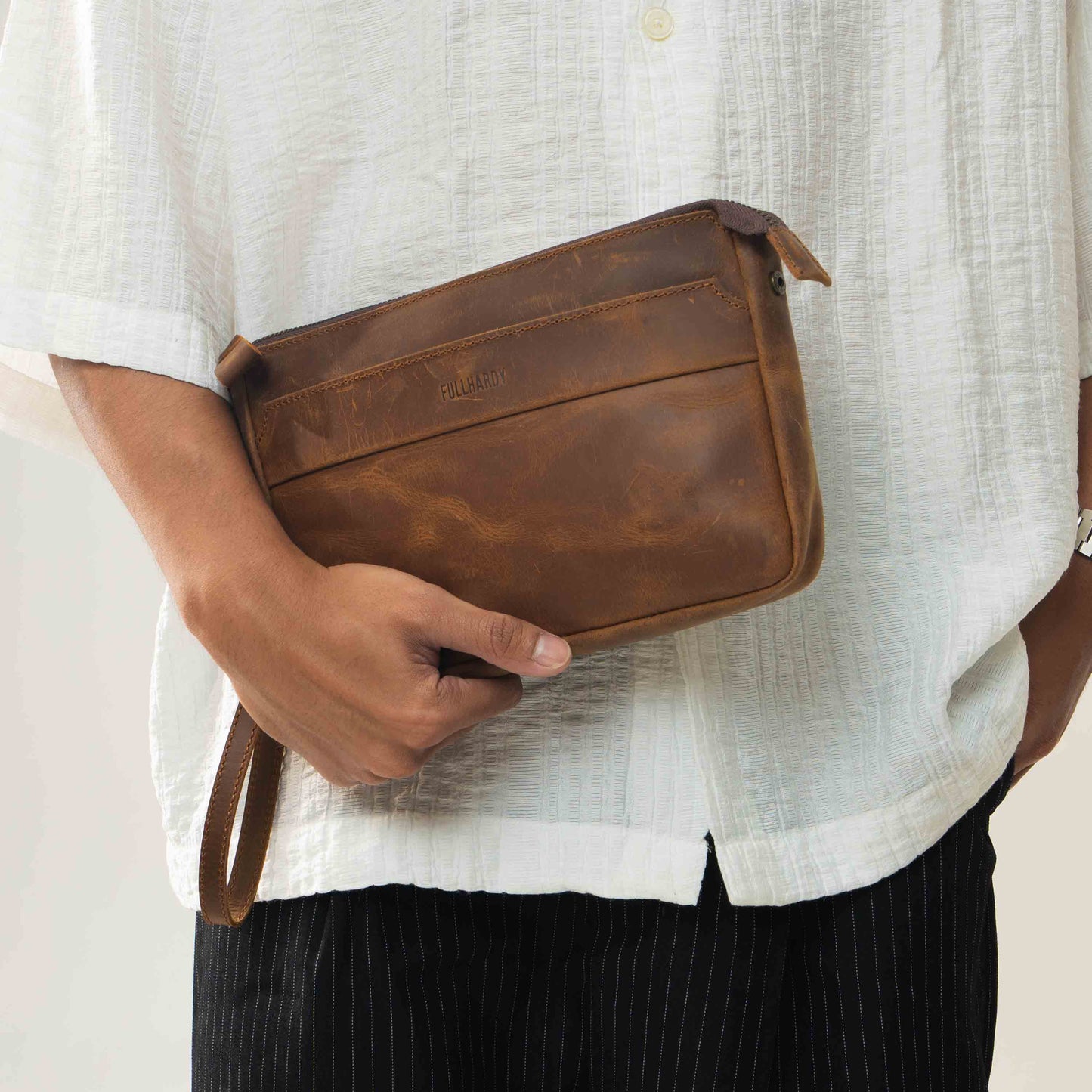 Tas Genggam Pouch Kulit - FKCKH 1176-1