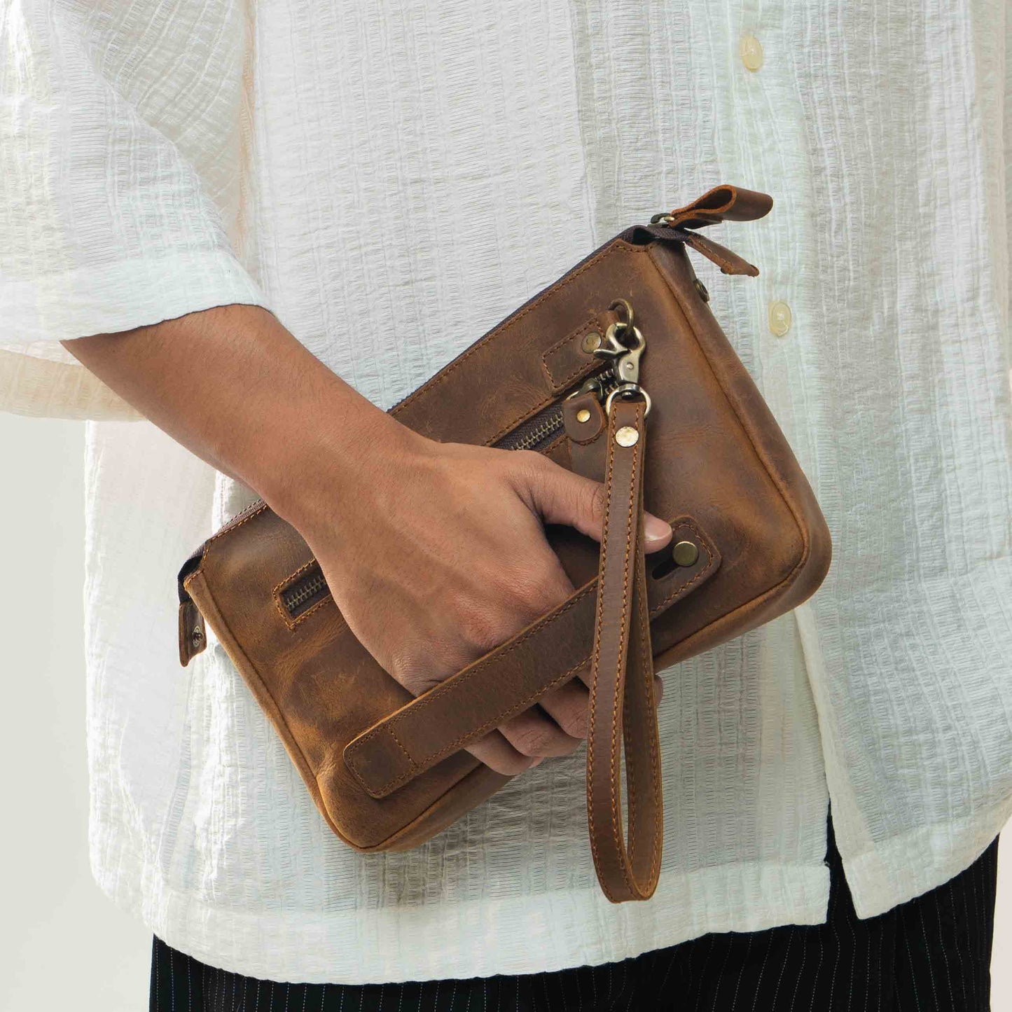 Tas Genggam Pouch Kulit - FKCKH 1176-1