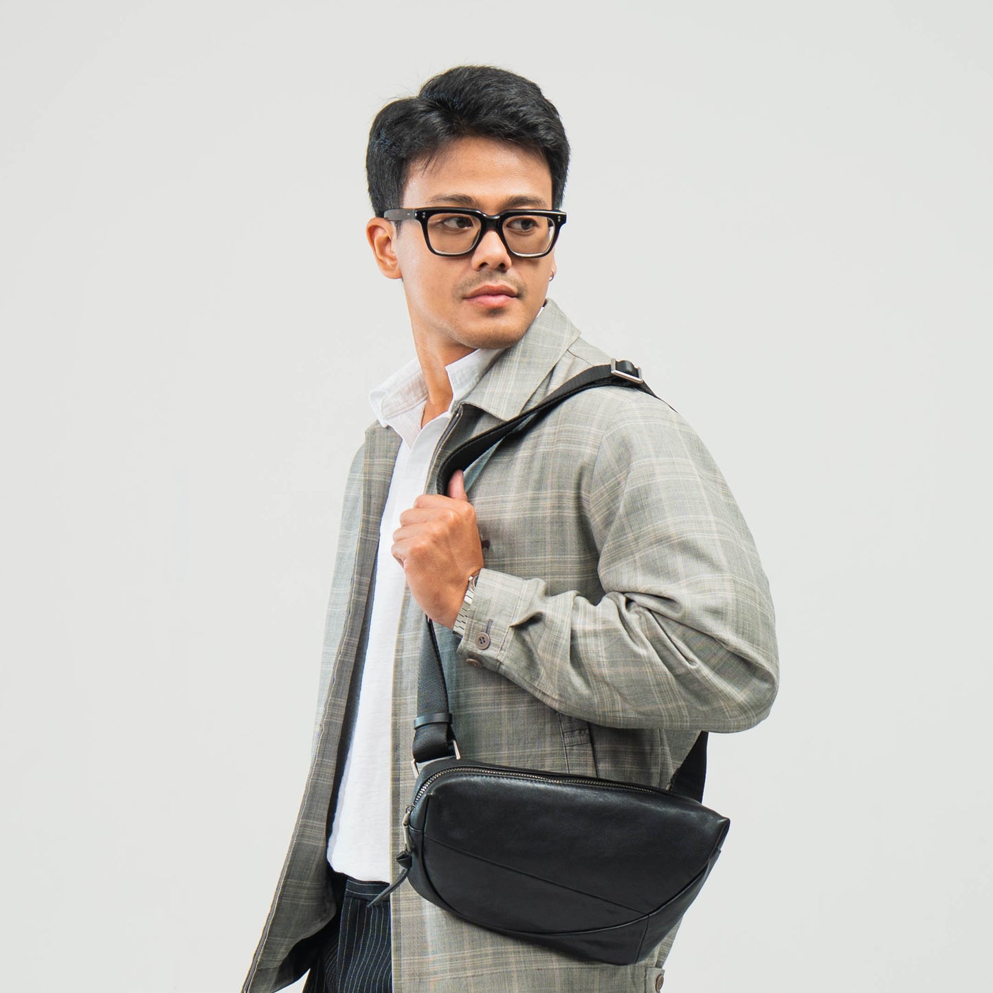 Tas Selempang Kulit - BLSK 6206 BL