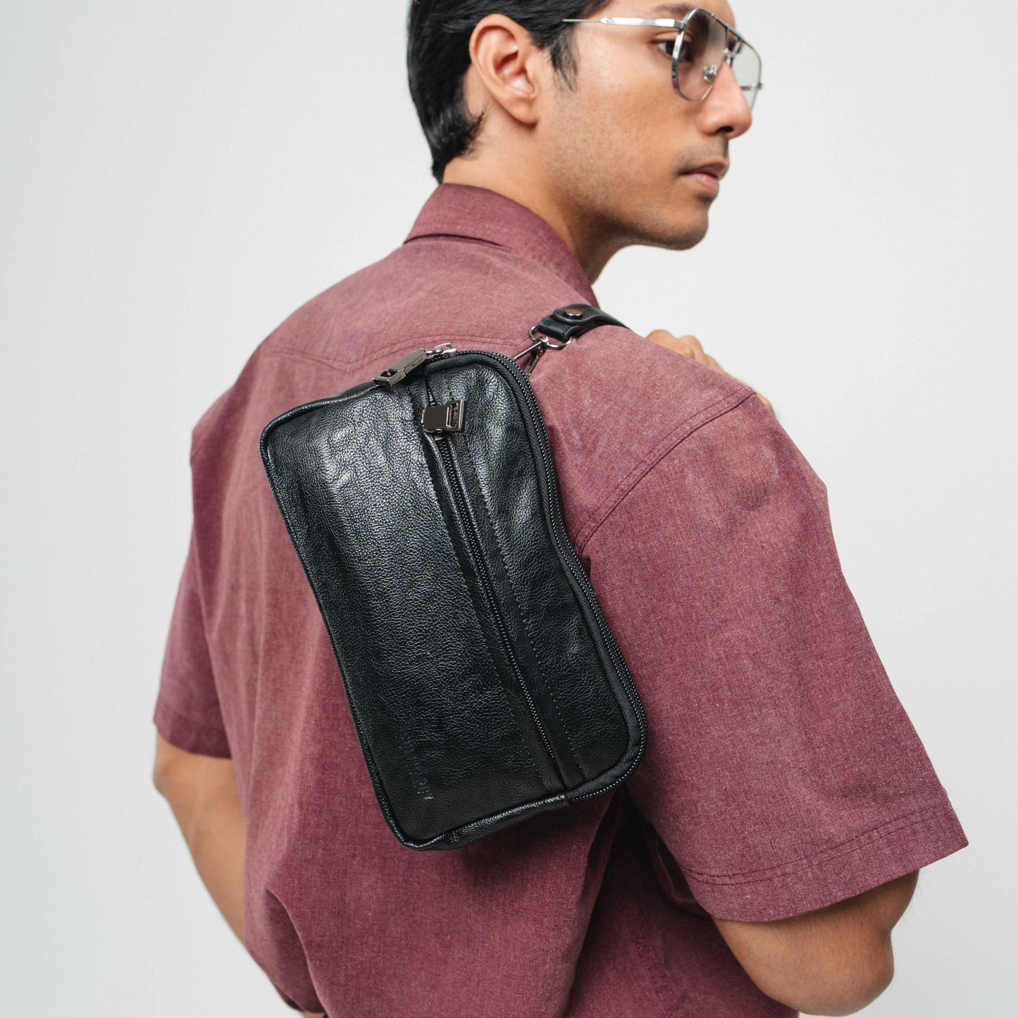 Tas Genggam Pouch Kulit - BYNCK 30332