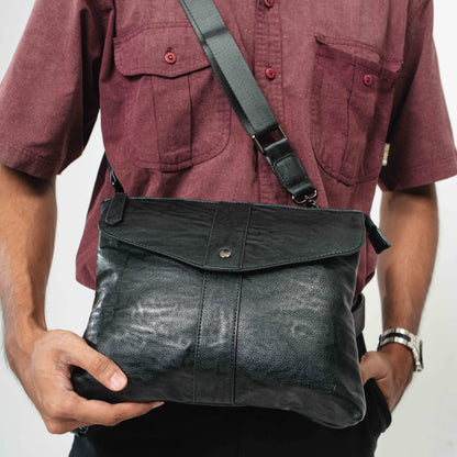 Tas Genggam Pouch Kulit - BYNCK 327