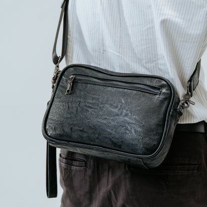 Tas Genggam Pouch Kulit - BYNCK 30686 BL