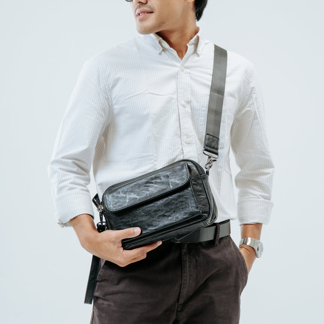 Tas Genggam Pouch Kulit - BYNCK 512 BL
