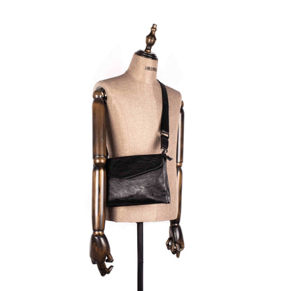 Tas Genggam Pouch Kulit BYNCK 30128