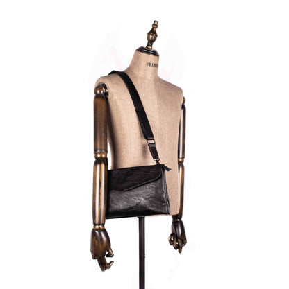 Tas Genggam Pouch Kulit BYNCK 30128