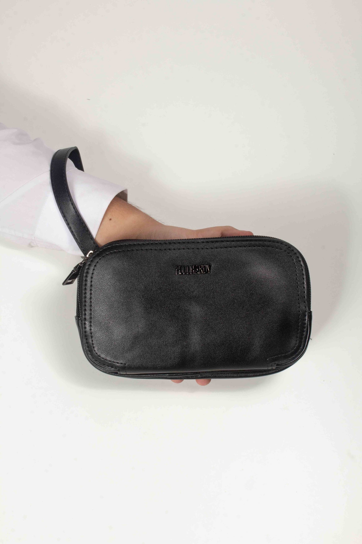 Tas Genggam Pouch Kulit BYNCK 30395