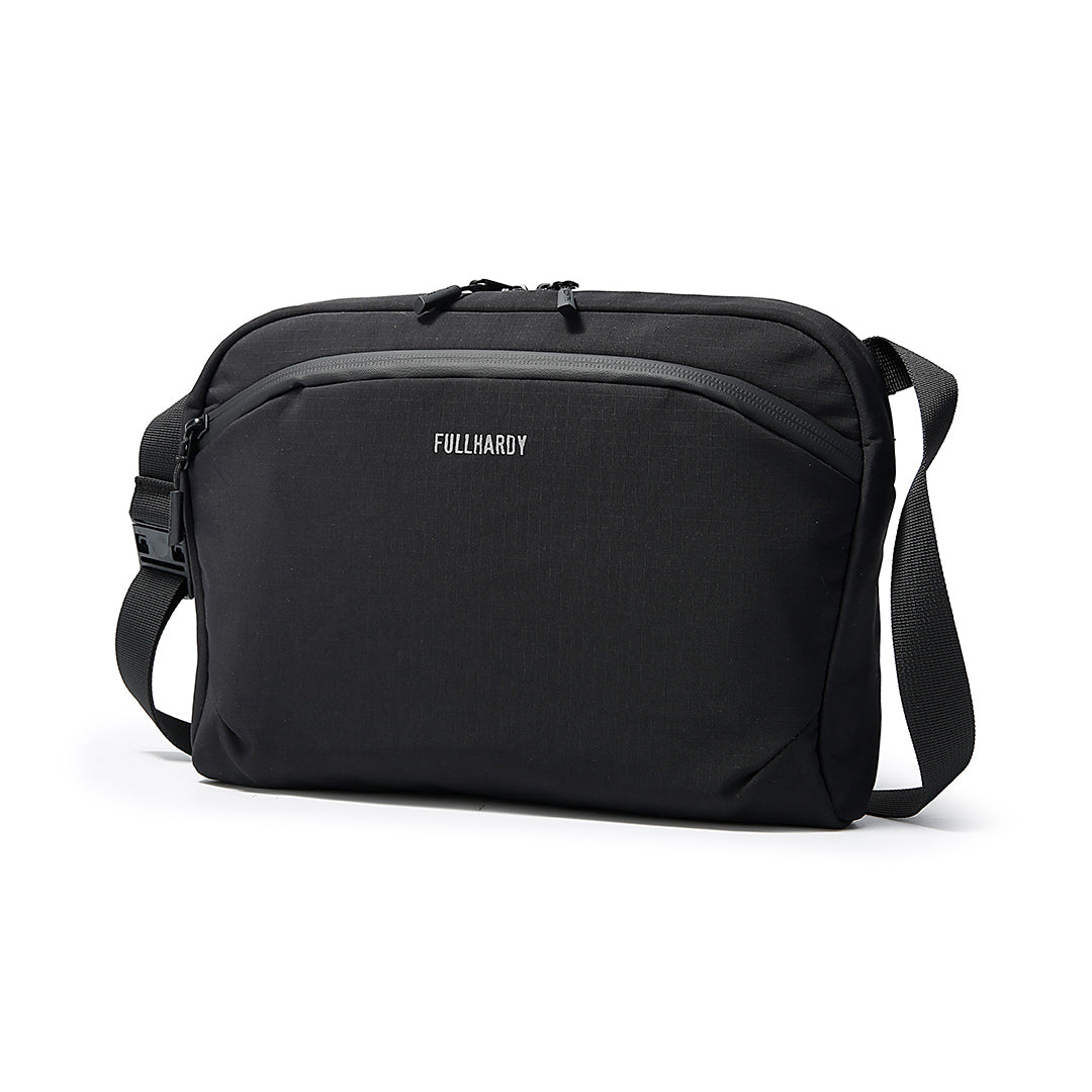 Tas Genggam Pouch Polyester - PLCK 7880