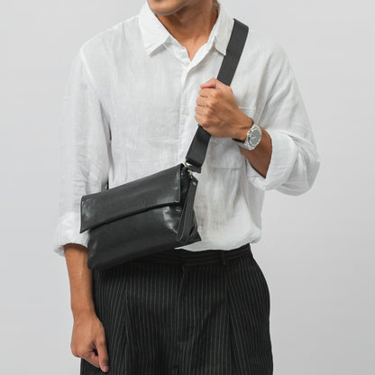 Tas Genggam Pouch Kulit - BLCK 8531 BL